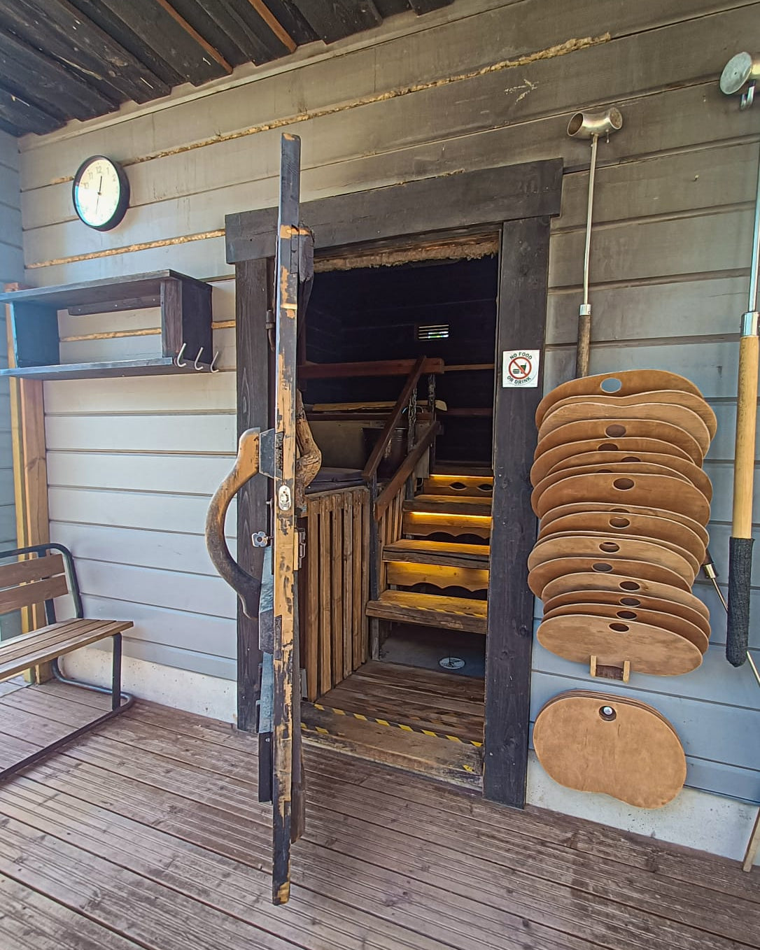 Veittijärvi- Experience traditional finnish sauna and smoke sauna