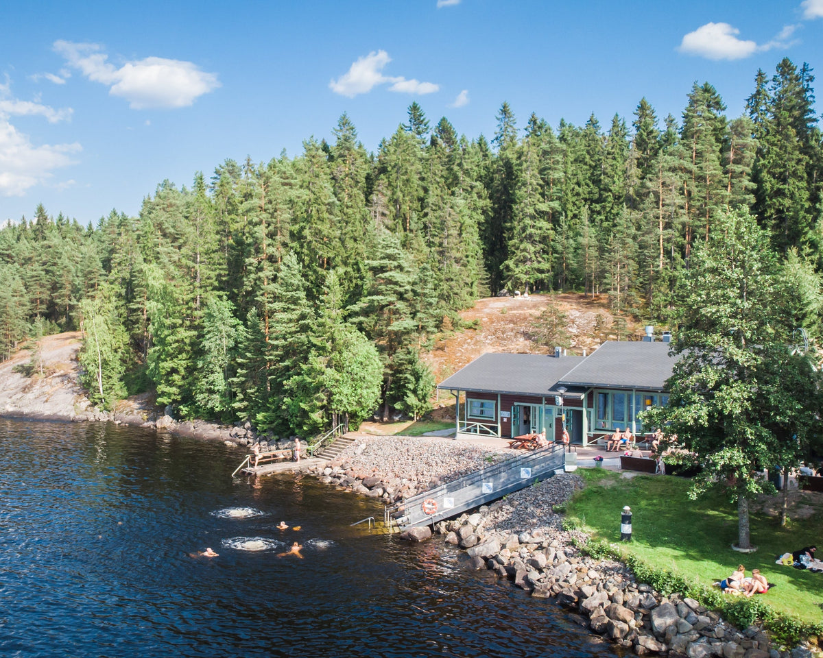 19.8. 2,5-hour Tampere bike tour and Kaupinoja sauna experience