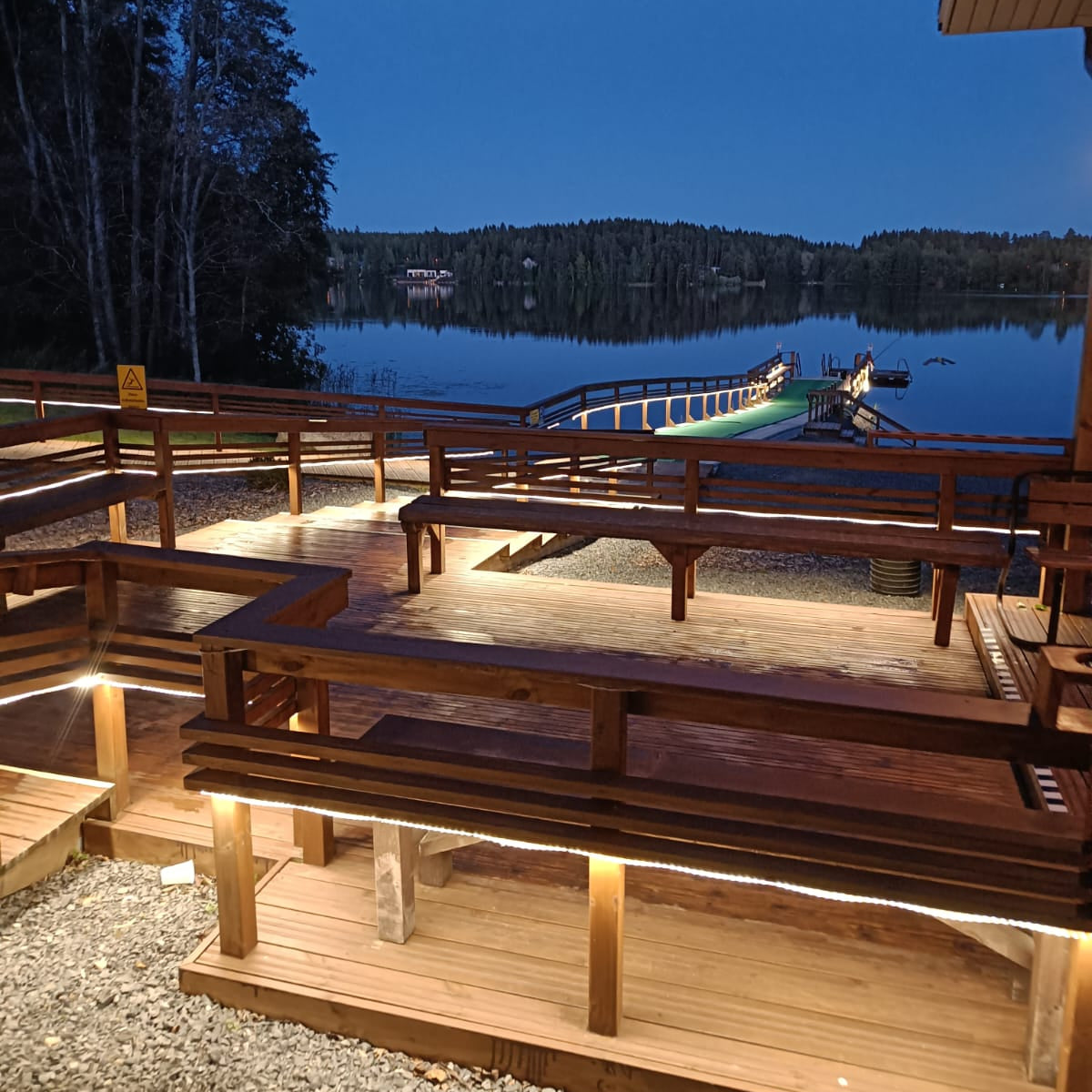 14.9. Experience two saunas, lake swimming and old Finnish sauna ceremony